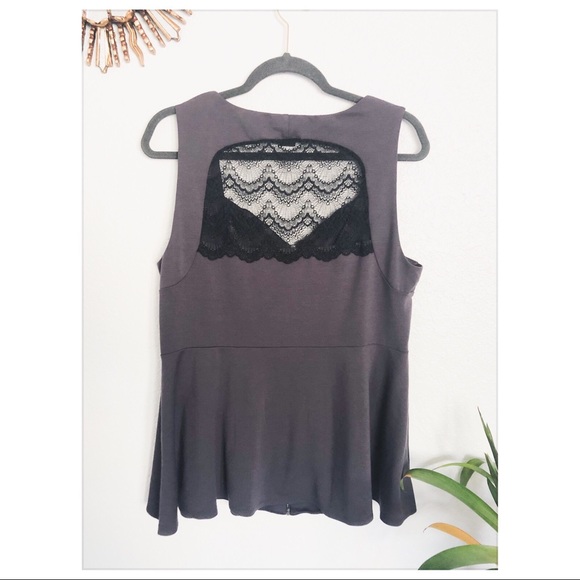 Torrid Lace Back Zip Front Peplum Top 1 - Picture 5 of 6